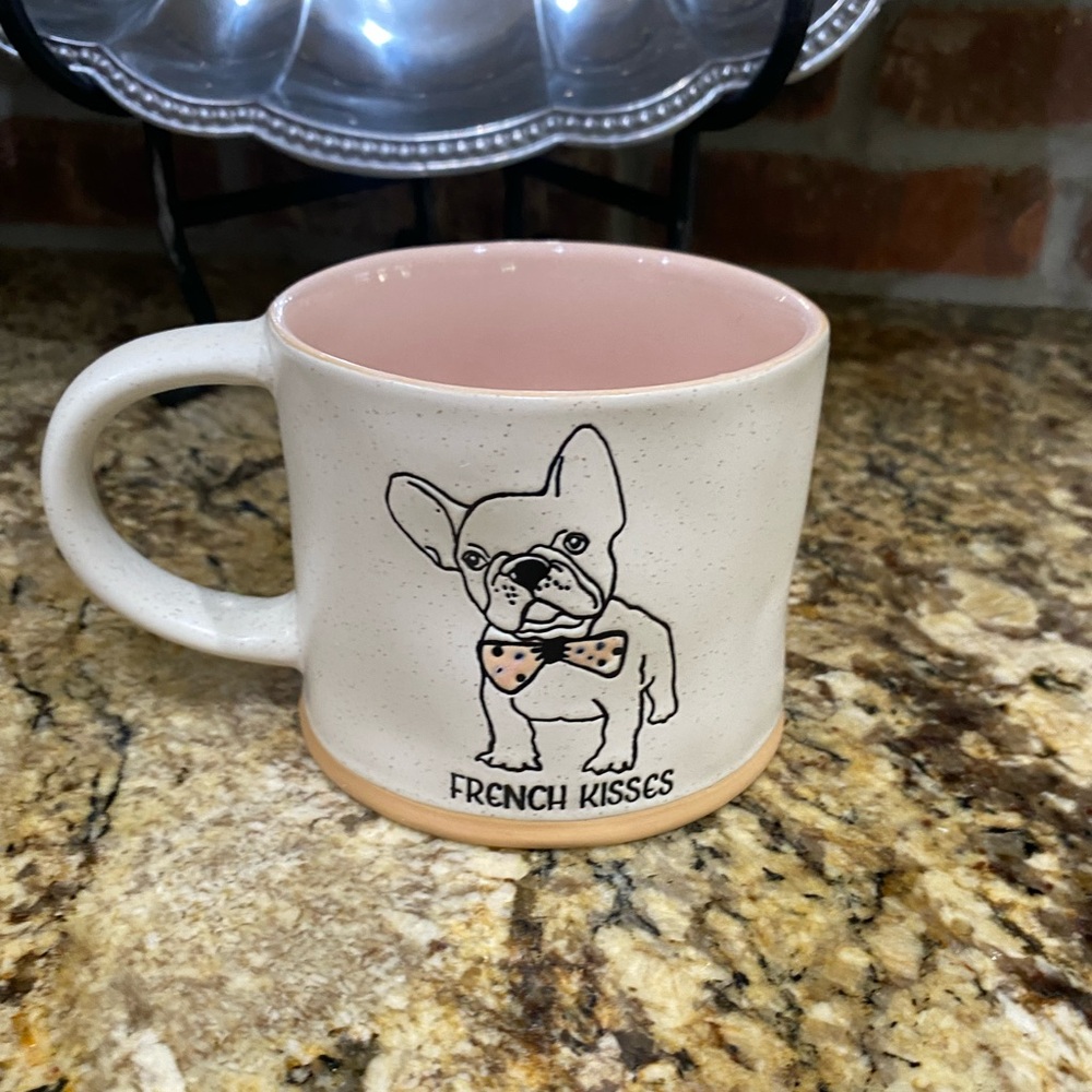 Spectrum Designz double sided FRENCH KISSES frenchie coffee mug - 21oz Brand new